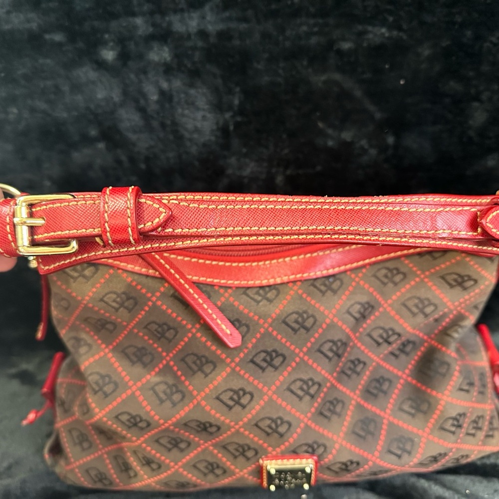 Dooney & Bourke Signature Canvas Shoulder Bag - Picture 4 of 12